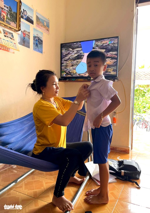 Thầy, trò ở Trường Sa rộn ràng chuẩn bị khai giảng năm học mới - Ảnh 6. Thầy, trò ở Trường Sa rộn ràng chuẩn bị khai giảng năm học mới - Ảnh 6.