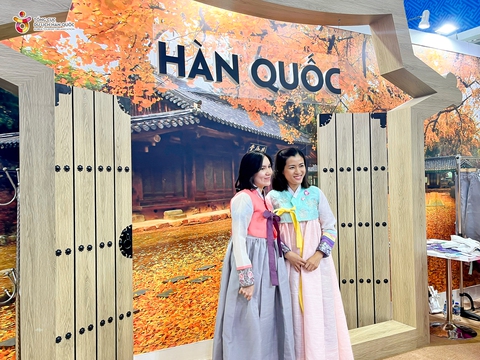 Hàn Quốc vẫn duy trì chương trình miễn thị thực dành cho du khách Việt - Ảnh 1. Hàn Quốc vẫn duy trì chương trình miễn thị thực dành cho du khách Việt - Ảnh 1.