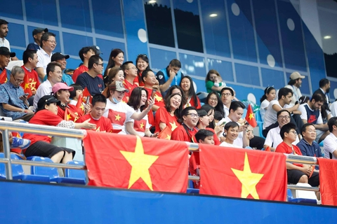 Đánh bại Saudi Arabia, futsal Việt Nam rộng cửa đi tiếp ở giải châu Á 2022 - Ảnh 7. Đánh bại Saudi Arabia, futsal Việt Nam rộng cửa đi tiếp ở giải châu Á 2022 - Ảnh 7.