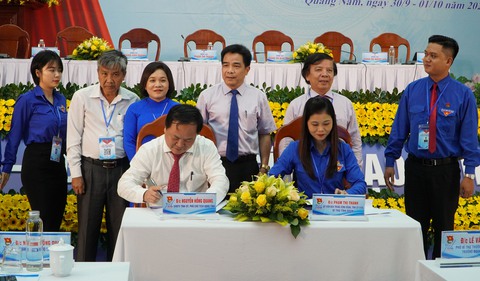 Chị Phạm Thị Thanh tái cử bí thư Tỉnh Đoàn Quảng Nam nhiệm kỳ 2022-2027 - Ảnh 2. Chị Phạm Thị Thanh tái cử bí thư Tỉnh Đoàn Quảng Nam nhiệm kỳ 2022-2027 - Ảnh 2.