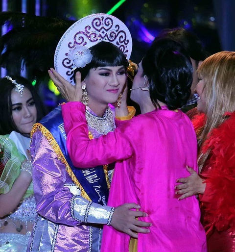 Tiếc hùi hụi hình ảnh thời mi nhon của Hoài Lâm - Ảnh 4. Tiếc hùi hụi hình ảnh thời mi nhon của Hoài Lâm - Ảnh 4.