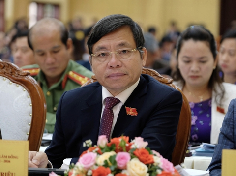 Con trai bí thư Bảo Lộc tổ chức chơi ma túy, cha bị kỷ luật - Ảnh 1. Con trai bí thư Bảo Lộc tổ chức chơi ma túy, cha bị kỷ luật - Ảnh 1.