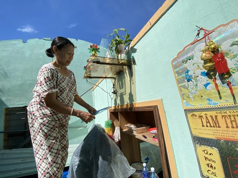 Quảng Nam: Nhiều gia đình ‘vô gia cư’ sau bão Noru - Ảnh 1. Quảng Nam: Nhiều gia đình ‘vô gia cư’ sau bão Noru - Ảnh 1.