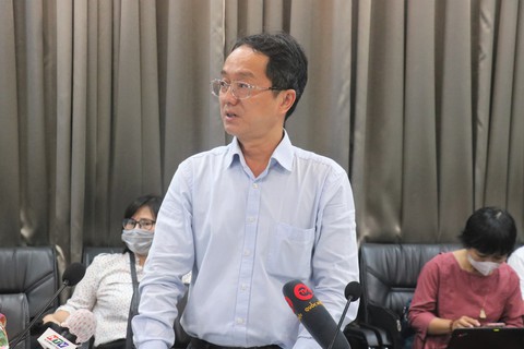 Bệnh viện Chợ Rẫy không có nguồn tái đầu tư, bác sĩ phải gánh nhiều việc - Ảnh 2. Bệnh viện Chợ Rẫy không có nguồn tái đầu tư, bác sĩ phải gánh nhiều việc - Ảnh 2.