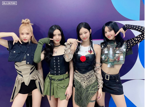 Chưa kịp mừng vui, Pink Venom của BLACKPINK bị cấm phát sóng trên KBS - Ảnh 3. Chưa kịp mừng vui, Pink Venom của BLACKPINK bị cấm phát sóng trên KBS - Ảnh 3.