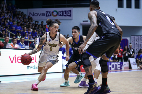 Saigon Heat lần thứ ba liên tiếp vô địch VBA - Ảnh 2. Saigon Heat lần thứ ba liên tiếp vô địch VBA - Ảnh 2.