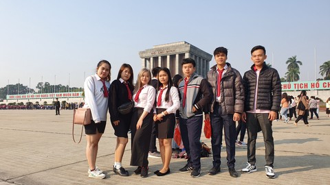 Sinh viên Lào mong quê hương sẽ phát triển như Việt Nam - Ảnh 2. Sinh viên Lào mong quê hương sẽ phát triển như Việt Nam - Ảnh 2.