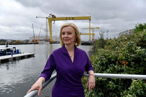 Tân Thủ tướng Anh Liz Truss, người từng đóng vai bà đầm thép Margaret Thatcher - Ảnh 1. Tân Thủ tướng Anh Liz Truss, người từng đóng vai bà đầm thép Margaret Thatcher - Ảnh 1.
