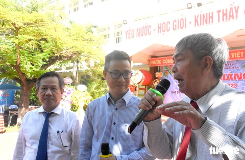 GS Phan Thành Nam nói về chữ dũng trong học tập và cuộc đời - Ảnh 2. GS Phan Thành Nam nói về chữ dũng trong học tập và cuộc đời - Ảnh 2.