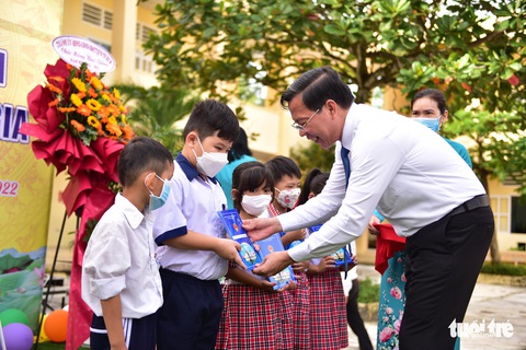 Sáng nay 5-9, gần 23 triệu học sinh cả nước dự khai giảng - Ảnh 19. Sáng nay 5-9, gần 23 triệu học sinh cả nước dự khai giảng - Ảnh 19.