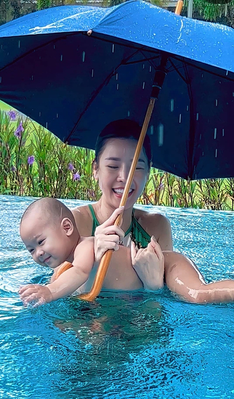 Ảnh vui sao Việt 5-9: Hai ‘nàng thơ’ nhà MC Quyền Linh đẹp rạng rỡ - Ảnh 8. Ảnh vui sao Việt 5-9: Hai ‘nàng thơ’ nhà MC Quyền Linh đẹp rạng rỡ - Ảnh 8.