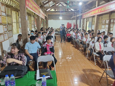 Sáng nay 5-9, gần 23 triệu học sinh cả nước dự khai giảng - Ảnh 10. Sáng nay 5-9, gần 23 triệu học sinh cả nước dự khai giảng - Ảnh 10.
