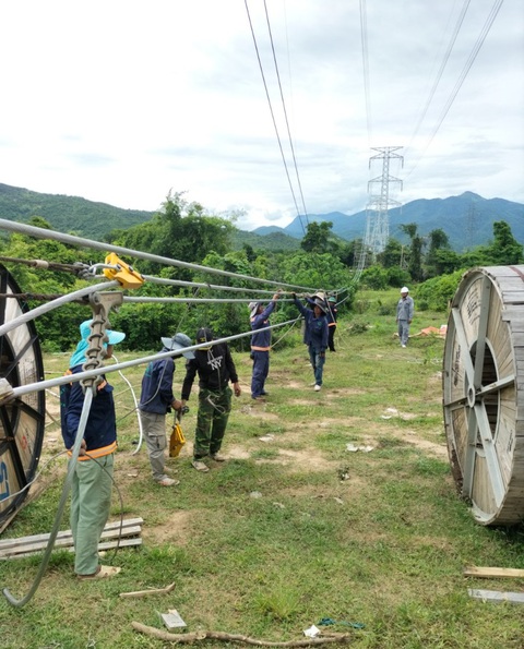 Dự án giải tỏa công suất nhà máy điện BOT Vân Phong: Sẽ về đích đúng mốc 25-12 - Ảnh 1. Dự án giải tỏa công suất nhà máy điện BOT Vân Phong: Sẽ về đích đúng mốc 25-12 - Ảnh 1.