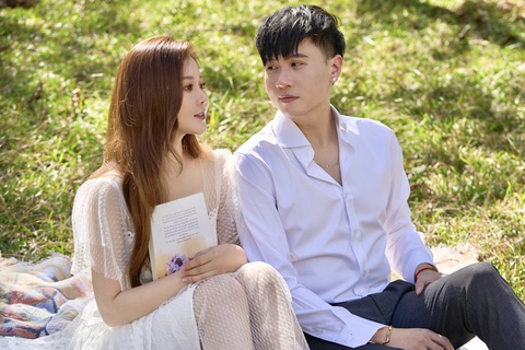 Vừa lột mặt nạ, Vương Anh Tú quyết liệt trở lại với vai trò ca sĩ - Ảnh 3. Vừa lột mặt nạ, Vương Anh Tú quyết liệt trở lại với vai trò ca sĩ - Ảnh 3.