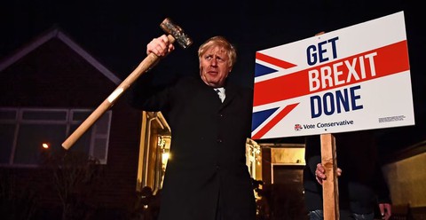 Nữ hoàng Anh Elizabeth II chấp thuận đơn từ chức của Thủ tướng Anh Boris Johnson - Ảnh 2. Nữ hoàng Anh Elizabeth II chấp thuận đơn từ chức của Thủ tướng Anh Boris Johnson - Ảnh 2.