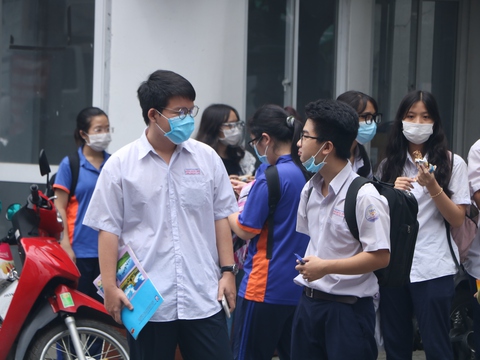 Báo cáo World Bank: Tỉ lệ người học đại học ở Việt Nam còn thấp - Ảnh 3. Báo cáo World Bank: Tỉ lệ người học đại học ở Việt Nam còn thấp - Ảnh 3.