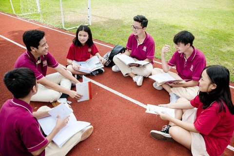 VAS chứng minh hành trình phát triển bền vững với thành tích trong kỳ thi Cambridge - Ảnh 1. VAS chứng minh hành trình phát triển bền vững với thành tích trong kỳ thi Cambridge - Ảnh 1.
