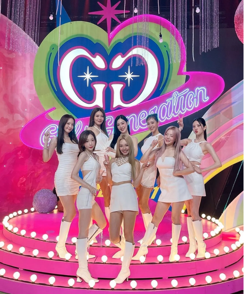Nhóm nhạc nữ K-pop đang là bá chủ của năm 2022! - Ảnh 7. Nhóm nhạc nữ K-pop đang là bá chủ của năm 2022! - Ảnh 7.