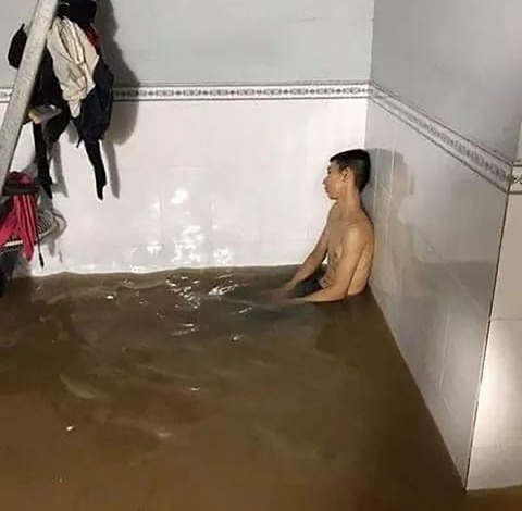 Ảnh vui 8-9: Anh chồng chu đáo chuẩn bị hẳn biển cảnh báo khi vợ lái xe - Ảnh 5. Ảnh vui 8-9: Anh chồng chu đáo chuẩn bị hẳn biển cảnh báo khi vợ lái xe - Ảnh 5.