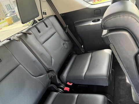 Quá mê Toyota, chủ xe kỳ công độ Lexus GX 460 thành Land Cruiser Prado - Ảnh 12. Quá mê Toyota, chủ xe kỳ công độ Lexus GX 460 thành Land Cruiser Prado - Ảnh 12.