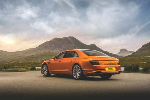 Bentley Flying Spur ra mắt bản mới: Mạnh và nhanh nhất, chưa tiết lộ giá - Ảnh 6. Bentley Flying Spur ra mắt bản mới: Mạnh và nhanh nhất, chưa tiết lộ giá - Ảnh 6.