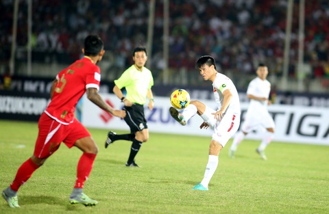 Cuộc hội ngộ của những huyền thoại - Ảnh 1. Cuộc hội ngộ của những huyền thoại - Ảnh 1.