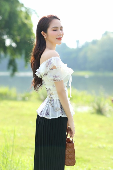 Á quân Thần tượng Bolero 2019 Dương Kim Ánh tiết lộ tuyệt chiêu trầm để cảm - Ảnh 3. Á quân Thần tượng Bolero 2019 Dương Kim Ánh tiết lộ tuyệt chiêu trầm để cảm - Ảnh 3.