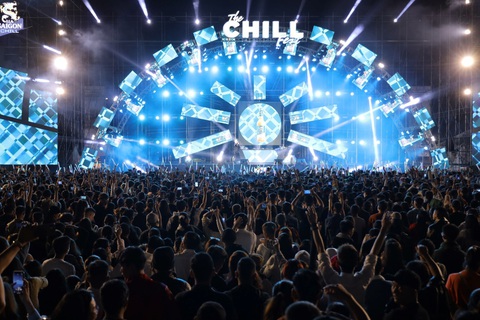 Bật nắp chai Bia Saigon Chill, tìm cơ hội tham gia The Chill Fest - Ảnh 2. Bật nắp chai Bia Saigon Chill, tìm cơ hội tham gia The Chill Fest - Ảnh 2.