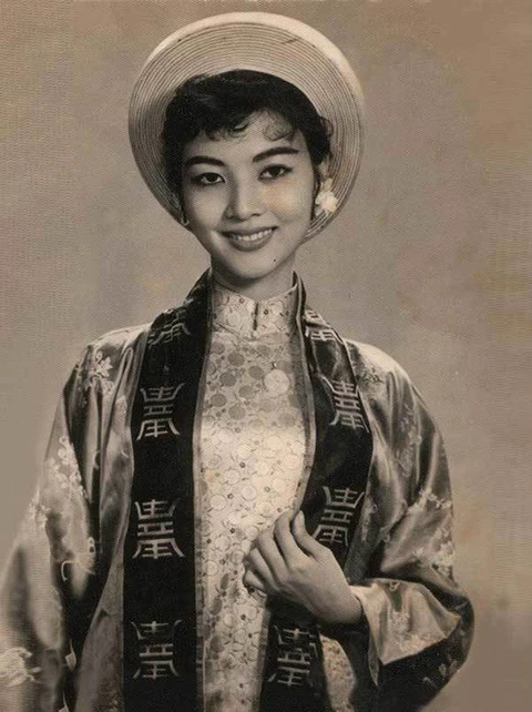 Nhan sắc giai nhân Thẩm Thúy Hằng thời vang bóng - Ảnh 10. Nhan sắc giai nhân Thẩm Thúy Hằng thời vang bóng - Ảnh 10.