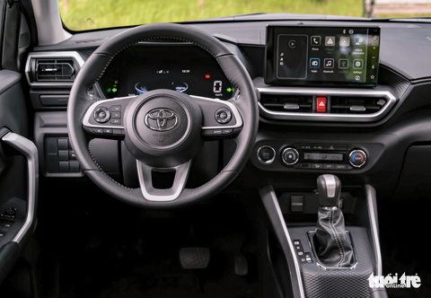 Chủ xe Toyota Raize: Vỏ mỏng, hơi ồn nhưng động cơ, trang bị tốt - Ảnh 4. Chủ xe Toyota Raize: Vỏ mỏng, hơi ồn nhưng động cơ, trang bị tốt - Ảnh 4.
