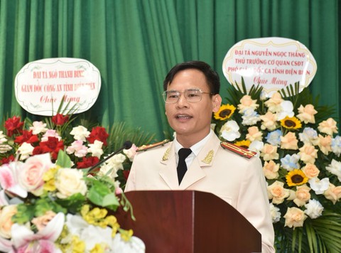 Bổ nhiệm 2 cục phó Cục Cảnh sát điều tra tội phạm về ma túy - Ảnh 1. Bổ nhiệm 2 cục phó Cục Cảnh sát điều tra tội phạm về ma túy - Ảnh 1.