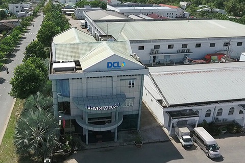 Cựu thứ trưởng Cao Minh Quang gây thiệt hại 3,8 triệu USD vụ mua thuốc cúm H5N1 - Ảnh 2. Cựu thứ trưởng Cao Minh Quang gây thiệt hại 3,8 triệu USD vụ mua thuốc cúm H5N1 - Ảnh 2.