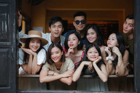 Phương Oanh gặp ồn ào đời tư, Sơn Tùng M-TP đại diện Nhạc Việt thập niên 2010 - Ảnh 7. Phương Oanh gặp ồn ào đời tư, Sơn Tùng M-TP đại diện Nhạc Việt thập niên 2010 - Ảnh 7.