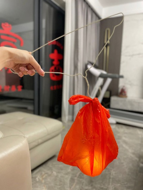 10 mẫu đèn Trung thu được mẹ giấu trong bếp vừa rẻ vừa thú vị - Ảnh 3. 10 mẫu đèn Trung thu được mẹ giấu trong bếp vừa rẻ vừa thú vị - Ảnh 3.