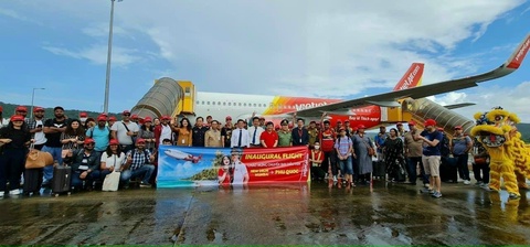 80 khách du lịch bay thẳng từ Ấn Độ đến Phú Quốc - Ảnh 1. 80 khách du lịch bay thẳng từ Ấn Độ đến Phú Quốc - Ảnh 1.