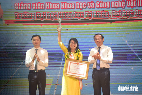 Vinh danh 12 Công dân trẻ tiêu biểu TP.HCM 2022 - Ảnh 2. Vinh danh 12 Công dân trẻ tiêu biểu TP.HCM 2022 - Ảnh 2.