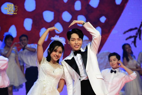 Ngọc Mai, Đức Phúc 'đón Tết cùng VTV' vào mồng 1 Tết - Ảnh 5. Ngọc Mai, Đức Phúc 'đón Tết cùng VTV' vào mồng 1 Tết - Ảnh 5.