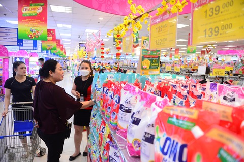 Cận Tết, giá nhiều mặt hàng giảm sâu - Ảnh 4. Cận Tết, giá nhiều mặt hàng giảm sâu - Ảnh 4.