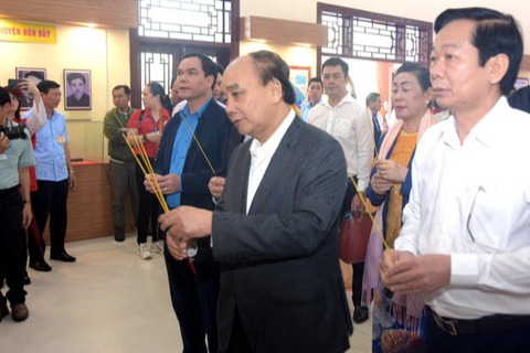 Nơi nào còn khó khăn cần tổ chức Tết nhân ái - Ảnh 1. Nơi nào còn khó khăn cần tổ chức Tết nhân ái - Ảnh 1.
