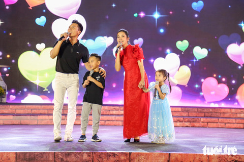 Đông đảo nghệ sĩ đồng hành cùng hành trình 10 năm giữ lửa 'Gắn kết yêu thương' - Ảnh 1. Đông đảo nghệ sĩ đồng hành cùng hành trình 10 năm giữ lửa 'Gắn kết yêu thương' - Ảnh 1.