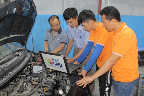 Chính phủ yêu cầu nâng tỉ lệ tham gia bảo hiểm xã hội lên 45% - Ảnh 2. Chính phủ yêu cầu nâng tỉ lệ tham gia bảo hiểm xã hội lên 45% - Ảnh 2.