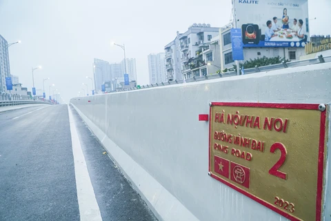 Hà Nội: Đường vành đai 2 trên cao chính thức thông xe, những loại xe nào được đi? - Ảnh 5. Hà Nội: Đường vành đai 2 trên cao chính thức thông xe, những loại xe nào được đi? - Ảnh 5.
