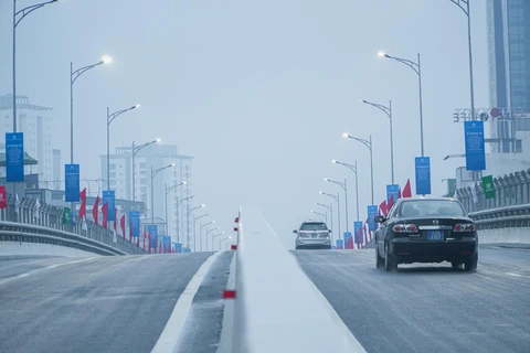 Hà Nội: Đường vành đai 2 trên cao chính thức thông xe, những loại xe nào được đi? - Ảnh 2. Hà Nội: Đường vành đai 2 trên cao chính thức thông xe, những loại xe nào được đi? - Ảnh 2.