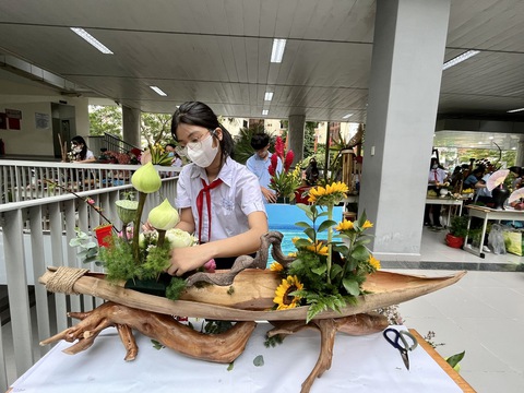 Mãn nhãn với những màn khéo tay đỉnh cao của học sinh THCS tại TP.HCM - Ảnh 6. Mãn nhãn với những màn khéo tay đỉnh cao của học sinh THCS tại TP.HCM - Ảnh 6.