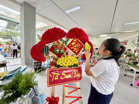 Mãn nhãn với những màn khéo tay đỉnh cao của học sinh THCS tại TP.HCM - Ảnh 4. Mãn nhãn với những màn khéo tay đỉnh cao của học sinh THCS tại TP.HCM - Ảnh 4.