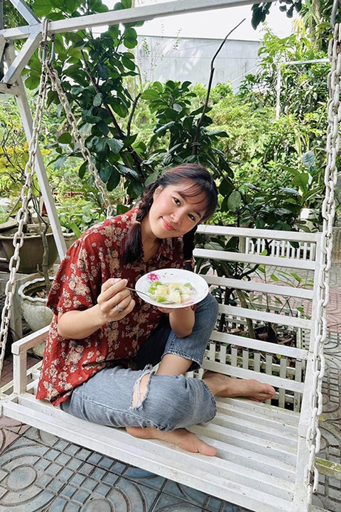 Ảnh vui sao Việt 11-1: Đàm Vĩnh Hưng ngỡ ngàng khi thấy chuối khủng - Ảnh 5. Ảnh vui sao Việt 11-1: Đàm Vĩnh Hưng ngỡ ngàng khi thấy chuối khủng - Ảnh 5.