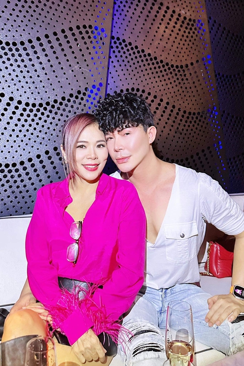 Ảnh vui sao Việt 11-1: Đàm Vĩnh Hưng ngỡ ngàng khi thấy chuối khủng - Ảnh 11. Ảnh vui sao Việt 11-1: Đàm Vĩnh Hưng ngỡ ngàng khi thấy chuối khủng - Ảnh 11.