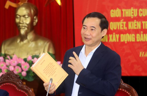 Giới thiệu cuốn sách về phòng, chống tham nhũng, tiêu cực của Tổng bí thư Nguyễn Phú Trọng - Ảnh 1. Giới thiệu cuốn sách về phòng, chống tham nhũng, tiêu cực của Tổng bí thư Nguyễn Phú Trọng - Ảnh 1.