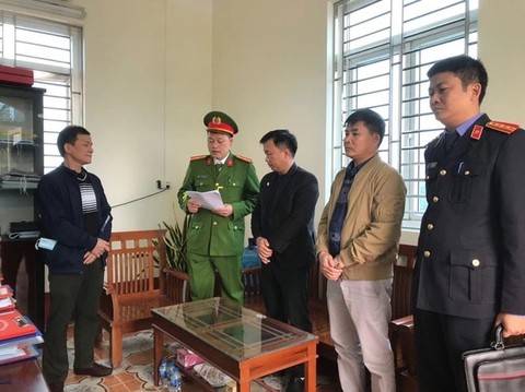 Giám đốc công ty đăng kiểm xe Thái Nam ở Bắc Giang bị bắt - Ảnh 1. Giám đốc công ty đăng kiểm xe Thái Nam ở Bắc Giang bị bắt - Ảnh 1.
