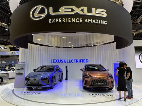 Toàn cảnh Singapore Motor Show 2023 đang diễn ra: Nhiều xe có thể sớm mở bán tại Việt Nam - Ảnh 17. Toàn cảnh Singapore Motor Show 2023 đang diễn ra: Nhiều xe có thể sớm mở bán tại Việt Nam - Ảnh 17.